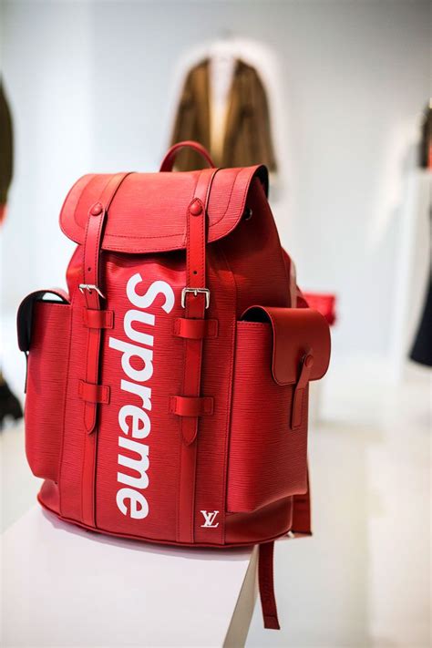 supreme handbag lv|louis vuitton x supreme cartera.